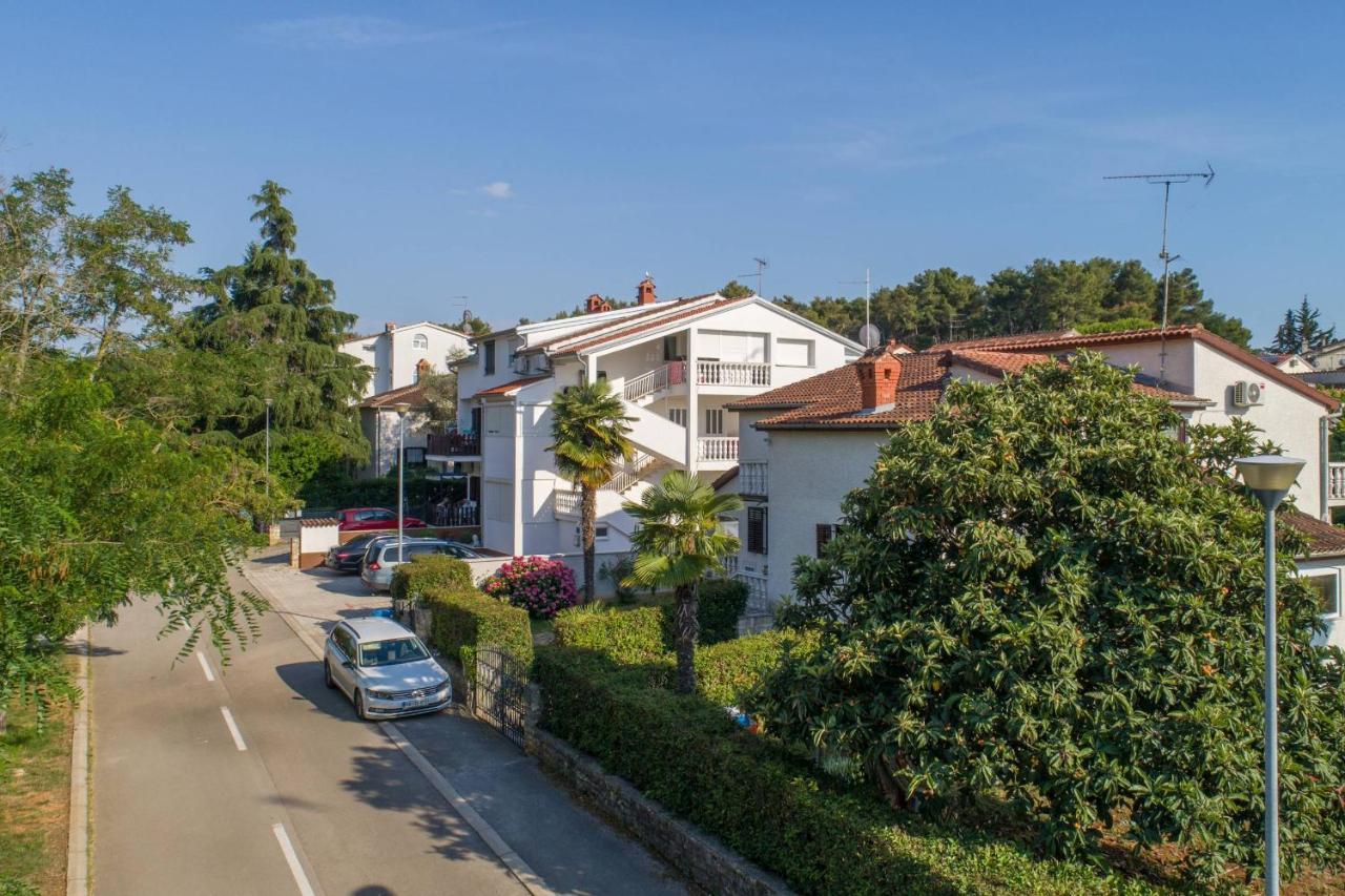 פורץ Apartments Somi מראה חיצוני תמונה